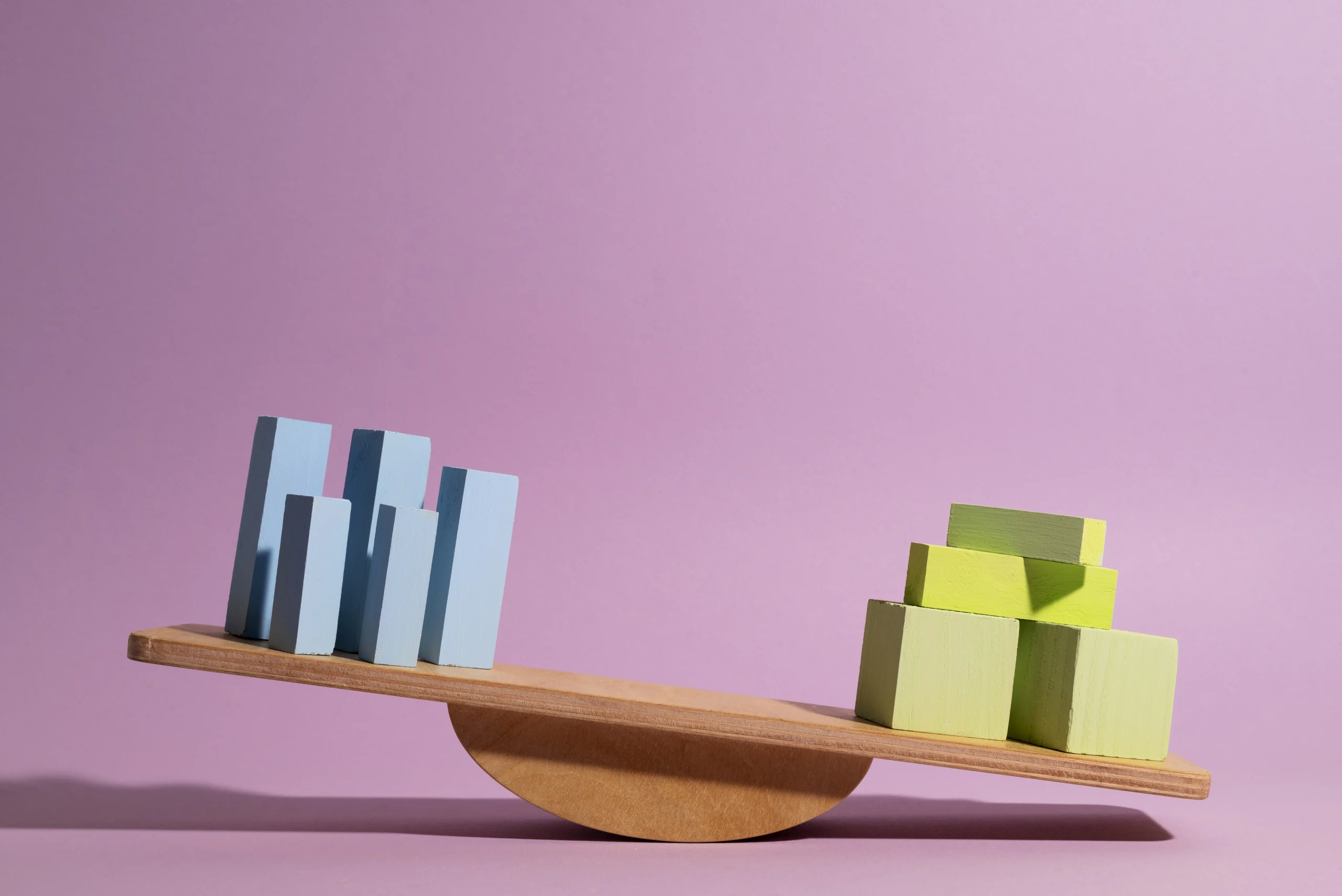 5 Mitos e Verdades sobre o Burnout em Mulheres com TDAH 2 still life illustrating ethics concept scaled